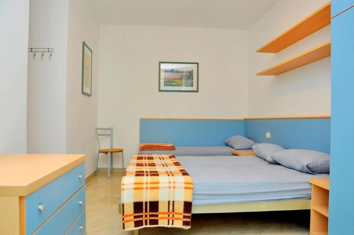 Bright Flat Next To The Beach In Bibione - Beahost Italy