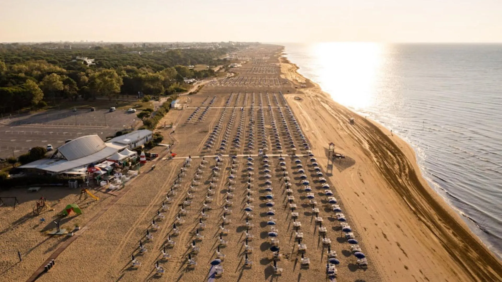 Apartment Bright Flat Next To The Beach In Bibione - Beahost