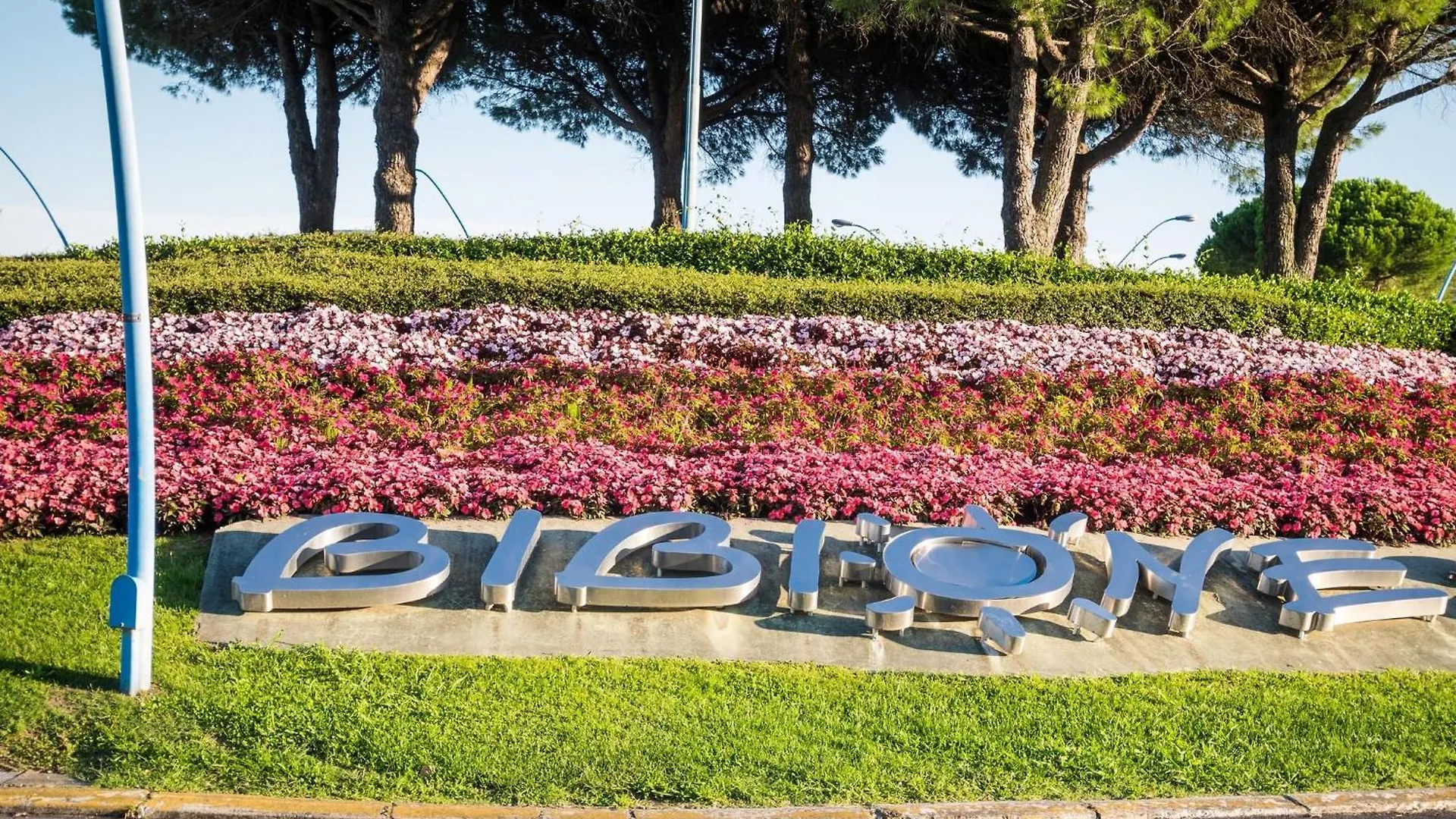 Bright Flat Next To The Beach In Bibione - Beahost Apartment